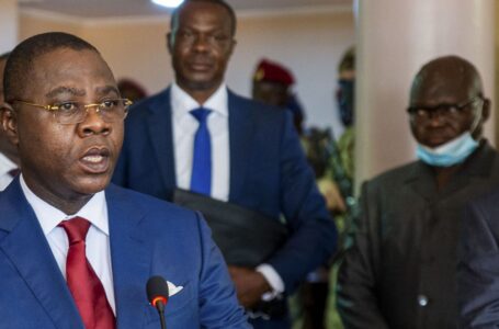 Centrafrique: Touadéra met fin aux fonctions de son premier ministre