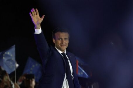 Présidentielle : Emmanuel Macron reconduit pour un deuxième mandat