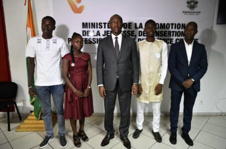 Promotion de la Jeunesse: Mamadou Touré encourage la jeunesse à avoir un modèle