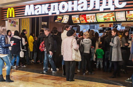 McDonald’s russes sans « Big Mac et McFlurry » ont rouvert leurs portes à Moscou
