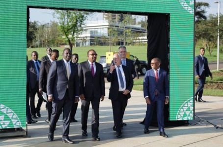 Télécoms :  Safaricom ramène M-Pesa et ouvre la porte de la concurrence