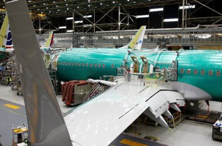 Nouveau coup dur pour le Boeing 737 MAX: des pièces défectueuses repérées