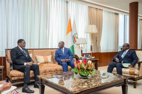 Alassane Ouattara échange avec l’Ambassadeur de Guinée Equatoriale en Côte d’Ivoire
