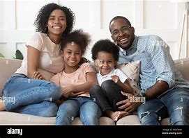 La famille africaine, nouveau terrain d&rsquo;affrontement entre conservateurs et progressistes occidentaux?