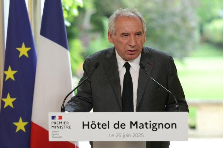 Retraites : âge de départ, compromis… Ce qu’il faut retenir de la prise de parole de François Bayrou