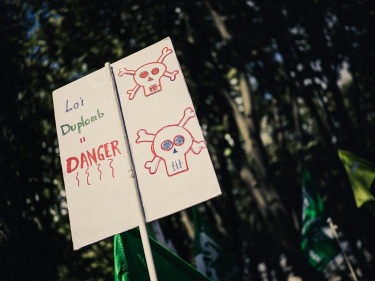 France: Loi Duplomb/la pétition franchit les deux millions de signataires, un cap historique