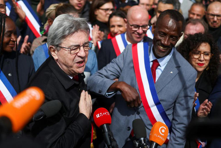 France/présidentielle: La France insoumise tisse sa toile dans les banlieues pauvres et pluriculturelles