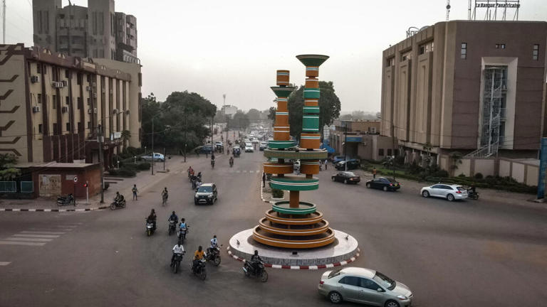 Burkina Faso : le gouvernement encadre les appels à la solidarité et les collectes de fonds pour protéger la dignité des bénéficiaires