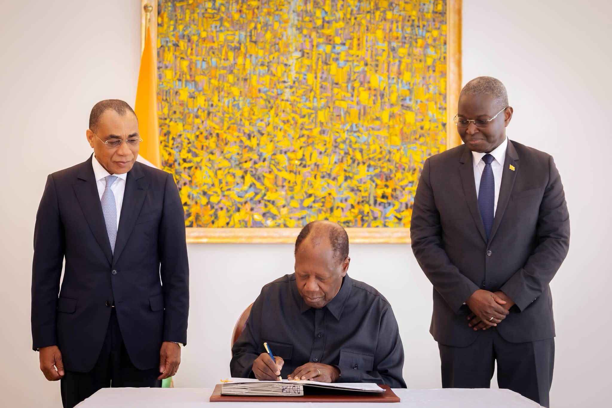 UEMOA : Alassane Ouattara signe l’acte additionnel pour le rétablissement du Pacte de convergence