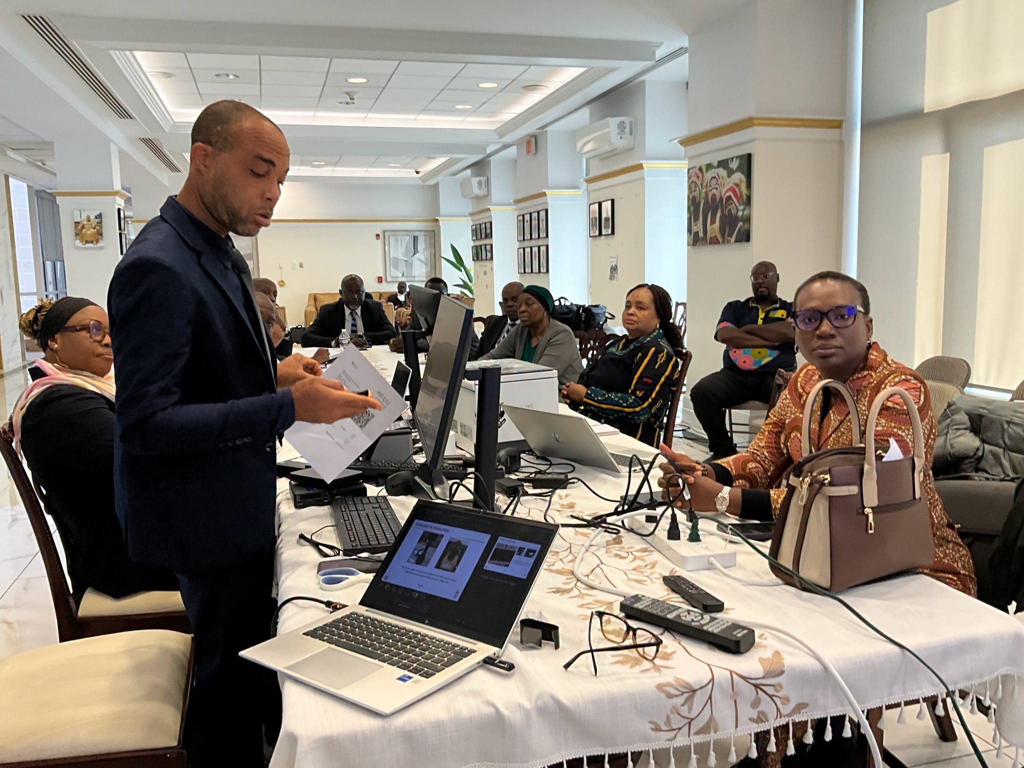 États-Unis : un centre d’enrôlement à la CNI pour rapprocher l’administration de la diaspora ivoirienne